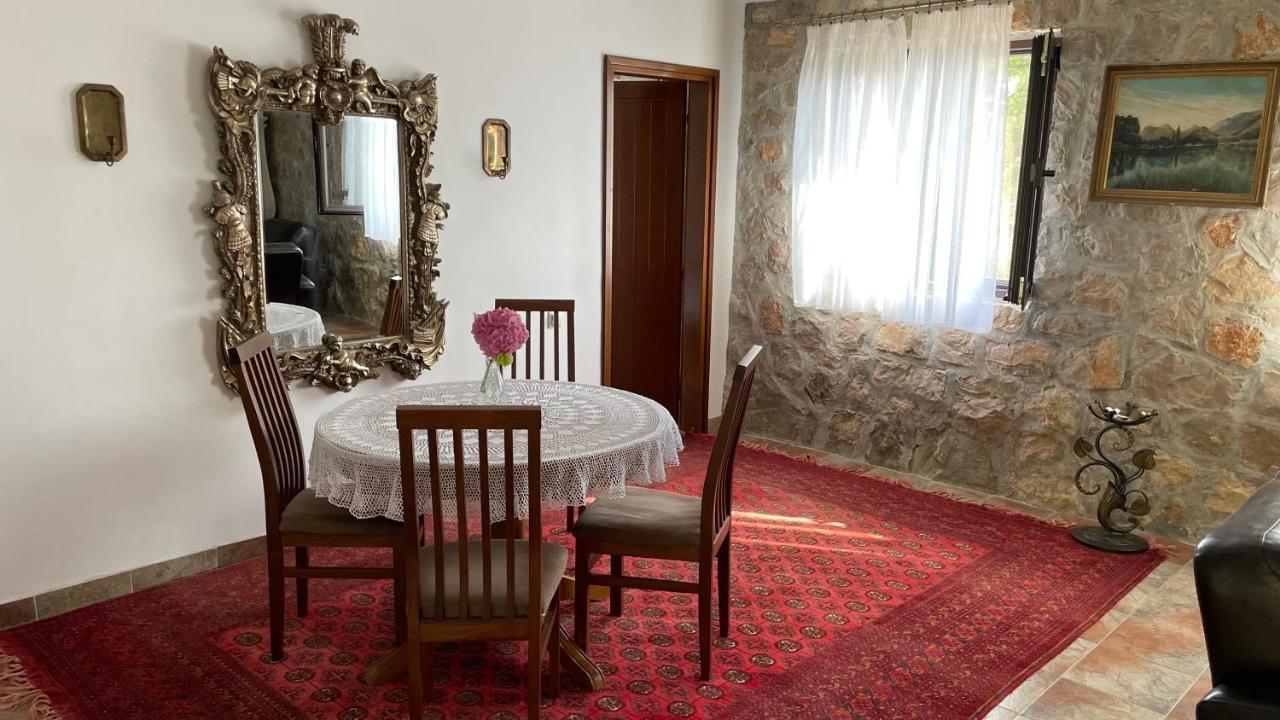 House In The Mountains Near ブドヴァ エクステリア 写真